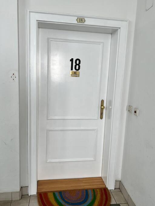 Gesamte Unterkunft Fuer 4 Top 18 Вена Экстерьер фото